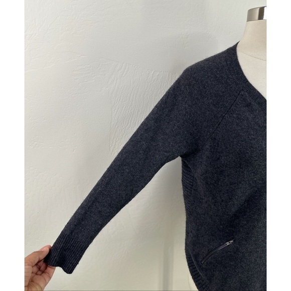 Halogen Wool Cashmere V-Neck Sweater - Picture 3 of 11